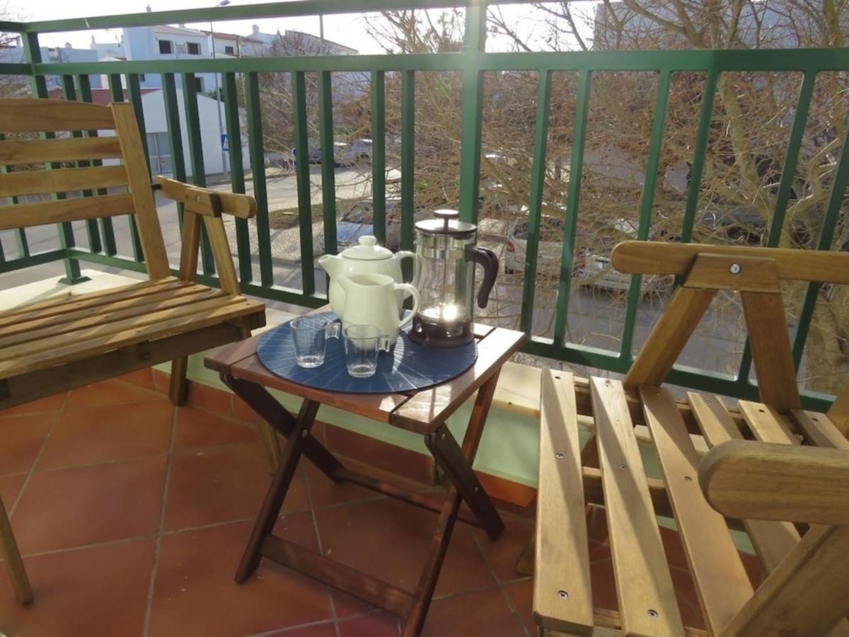 2 Bed Apartment With Com Pool Тавіра Екстер'єр фото