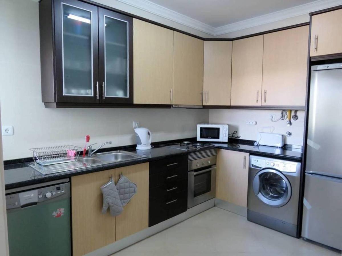 2 Bed Apartment With Com Pool Тавіра Екстер'єр фото